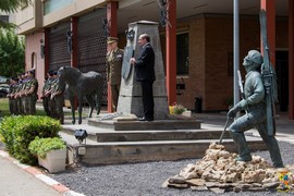 Inauguración grupo escultórico (Foto:Ofcom BRI I)