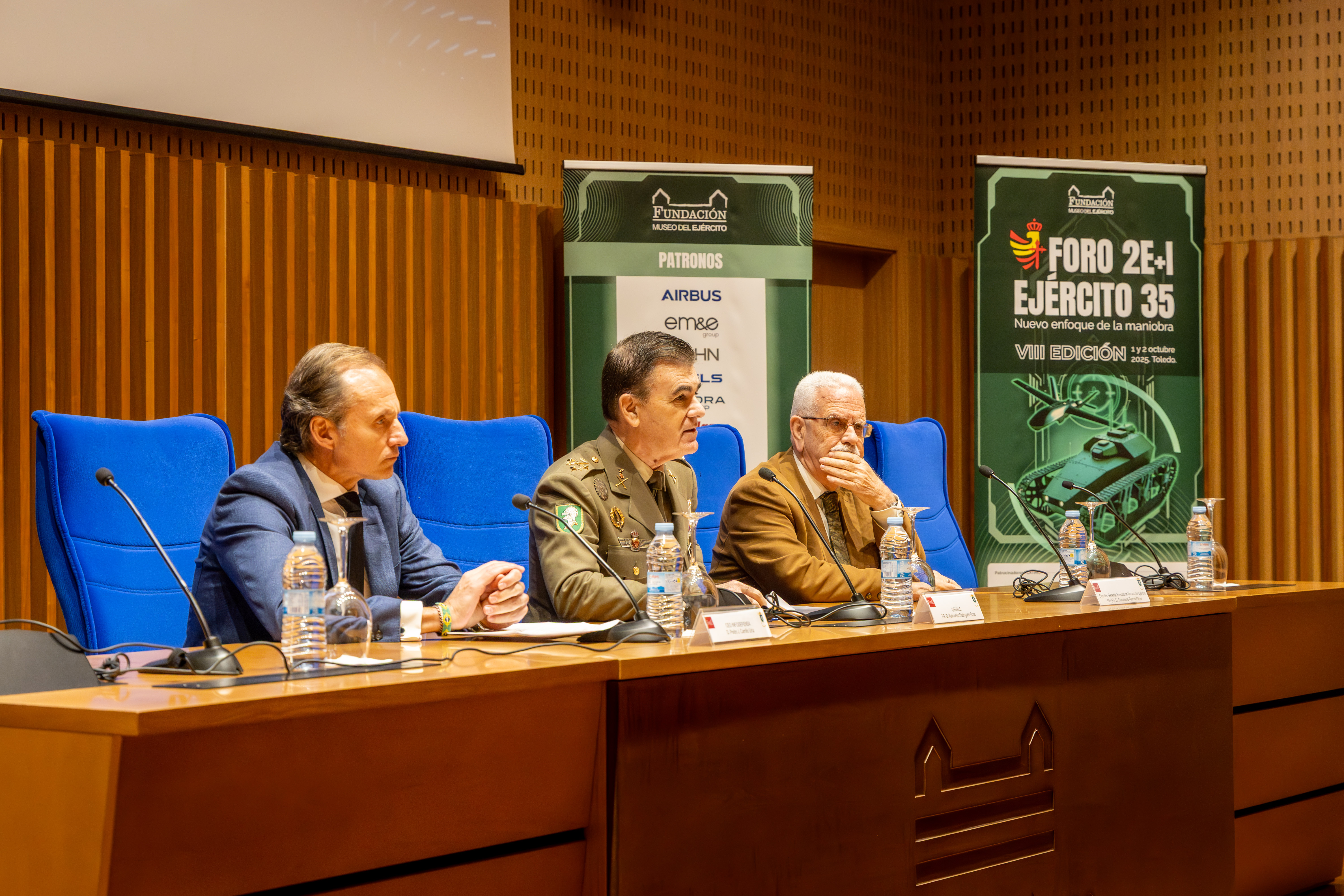 El jefe del Male durante la presentación  