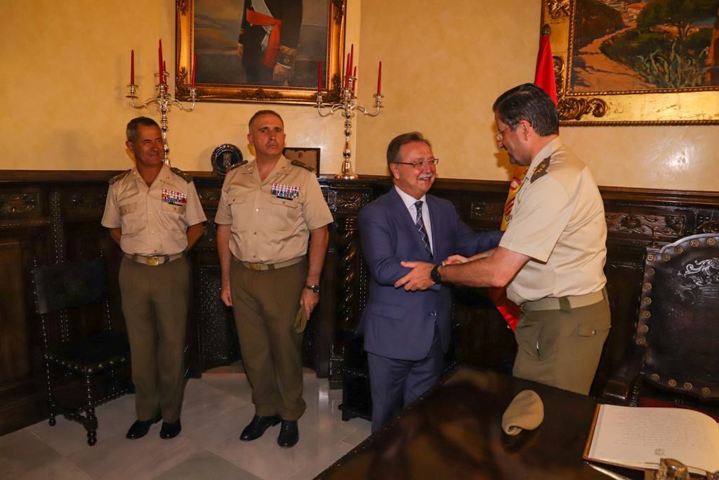 Saludo al Presidente de Ceuta