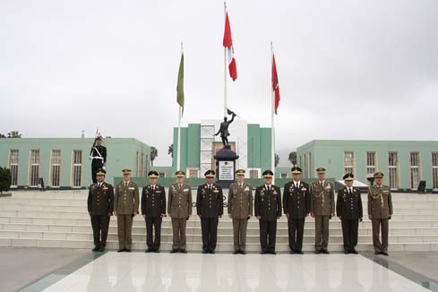 Visita institucional del JEME general de ejército Jaime Domínguez Buj a los Ejércitos de Brasil, Perú y Chile