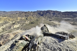 Equipo realizando ejercicio. (BRILEG)