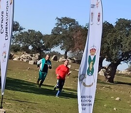 Carrera por equipos masculina.