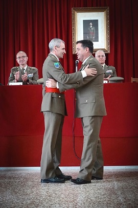 Imposición de faja de oficial general