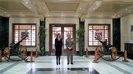 María José Tapia con el general de división Arrazola