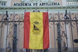 Bandera mochila Academia de Artillería