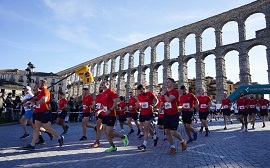 Alumnos de la Academia en la media maratón