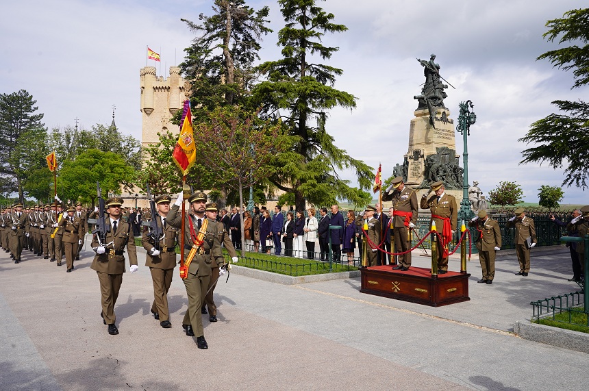 Acto Dos de Mayo  16