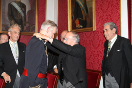 LIEUTENANT GENERAL MUÑOZ-GRANDES BECOMES A MEMBER OF THE ROYAL ACADEMY OF MORAL AND POLICITAL SCIENCES 