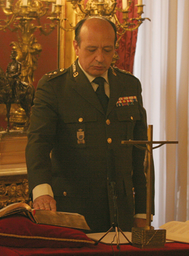 The general being sworn in at his new post 