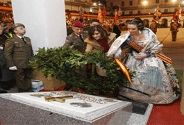 The Government delegate placed the wreath