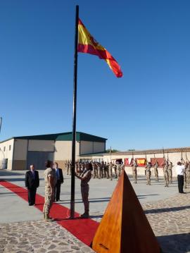 Izado de la Bandera en Aldea del Rey