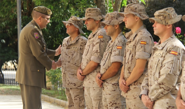 General Godoy greets and bids farewell to the teams