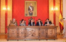 Mesa presidencial de la entrega de premios Mesa presidencial de la entrega de premios