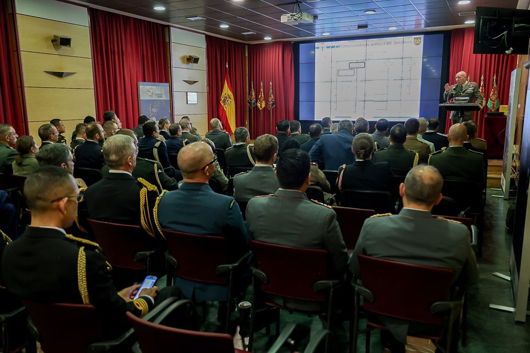 Jornada Informativa para agregados de Ejércitos extranjeros 