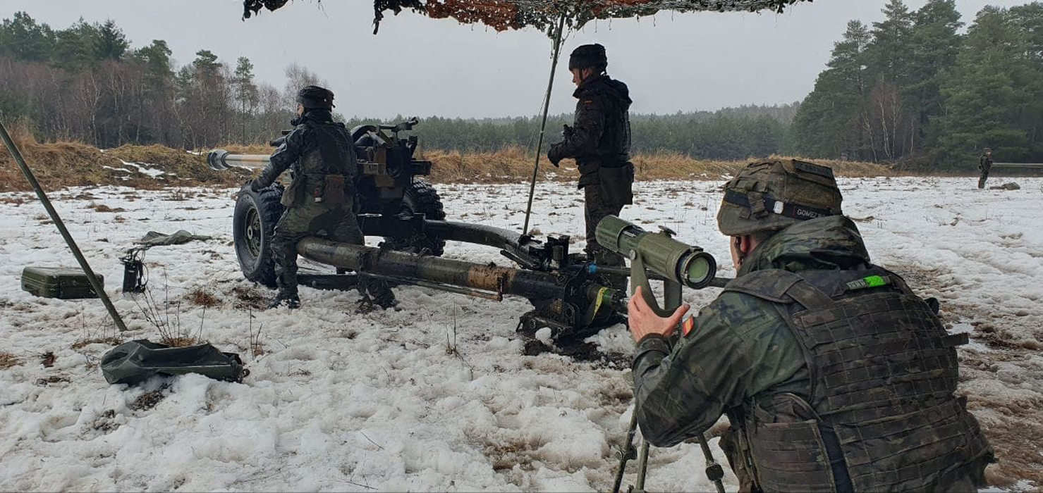 Artillery Unit in the exercise