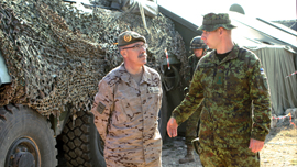 LTG Alejandre (left), during &ldquo;Trident Juncture&rdquo; 15 exercise