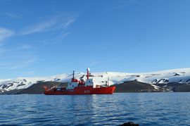 Oceanographic research vessel Hespérides