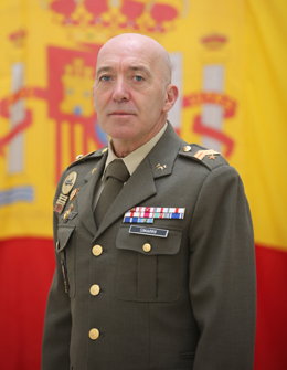 Suboficial Mayor del Ejército de Tierra D. MARCOS SIMARRO PI