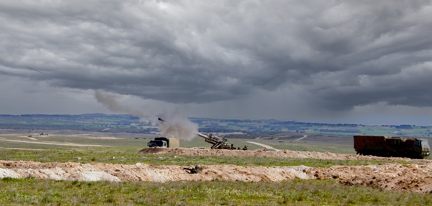 Field artillery shooting exercise