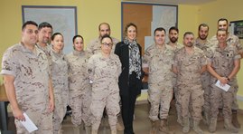 Todos juntos al final del acto.