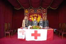 Acto de colaboración con la Cruz Roja
