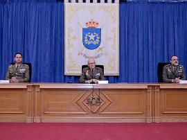 Presidencia del acto de inauguración de los cursos.