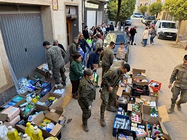 Distribución de alimentos.