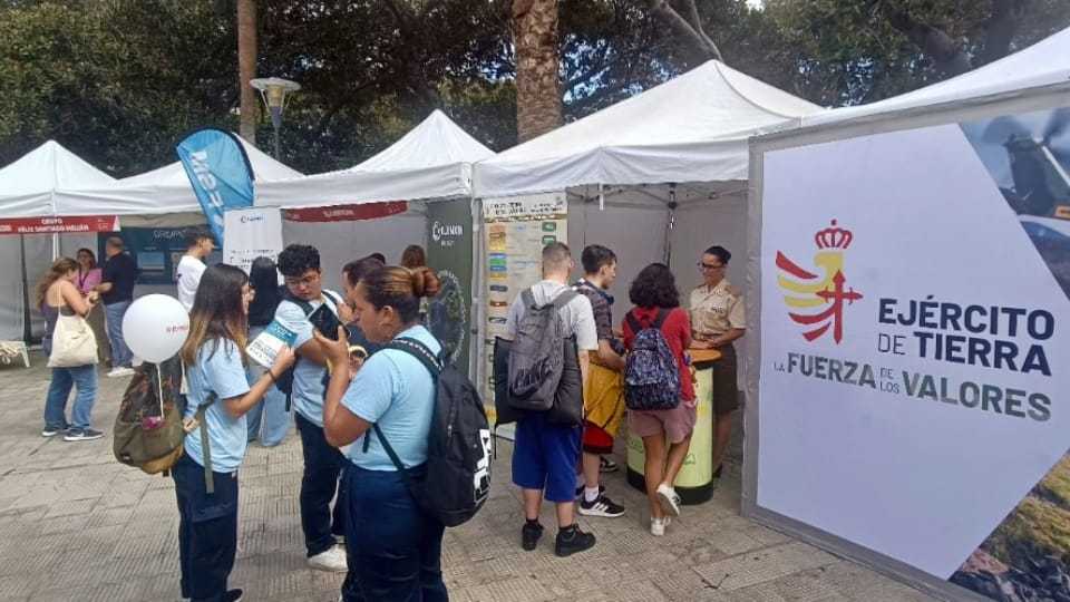PUNTO DE INFORMACIÓN en colaboración con la feria Expofuturo.