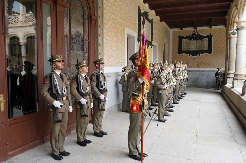 7 Alocución coronel director de la Academia de Artillería