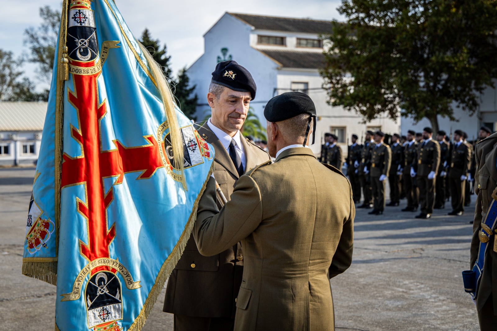 RELEVO MANDO GCAC CAZADORES DE ÁFRICA