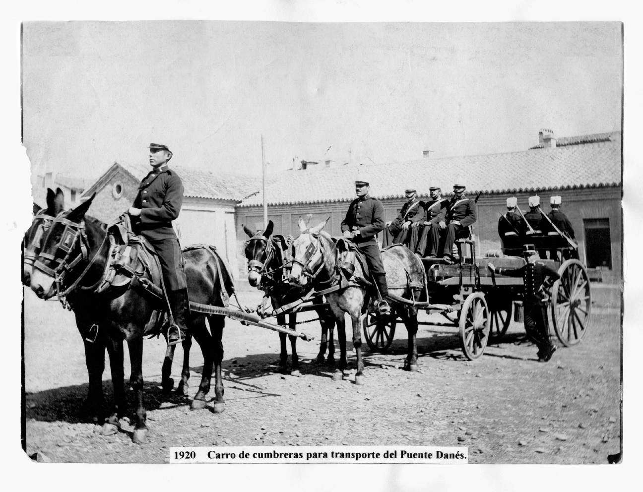 150 aniversario de la creación del Batallon de pontoneros y antigüedad del RPEI Nº12