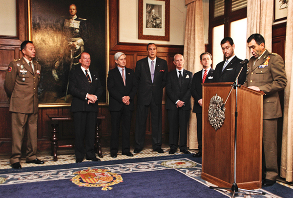 El coronel premiado agradece la entrega del galardón