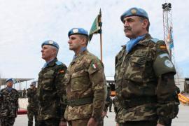 El general italiano entre los dos generales españoles 