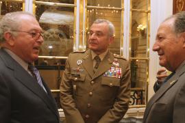 El JEME con el ex ministro de Defensa Eduardo Serra