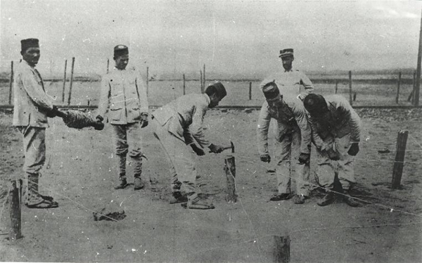 Zapadores trabajando en Melilla en 1909