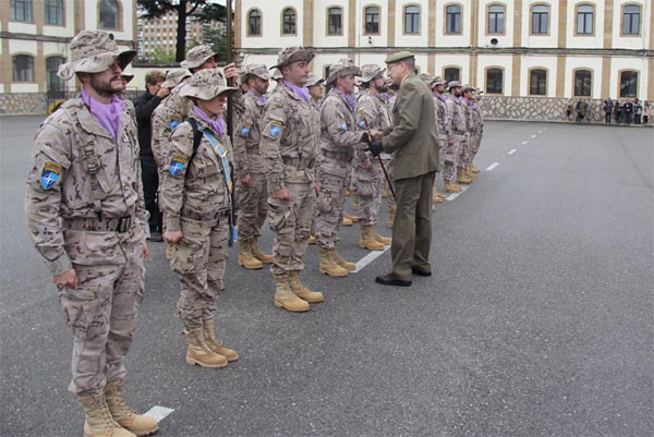 El general Godoy con los componentes de la UAR