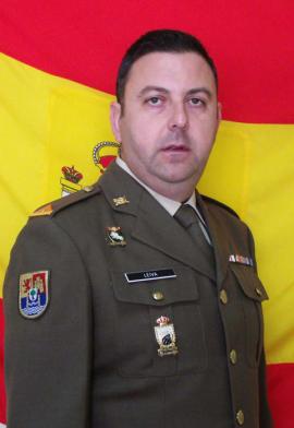 Fotografía oficial del cabo mayor Leiva