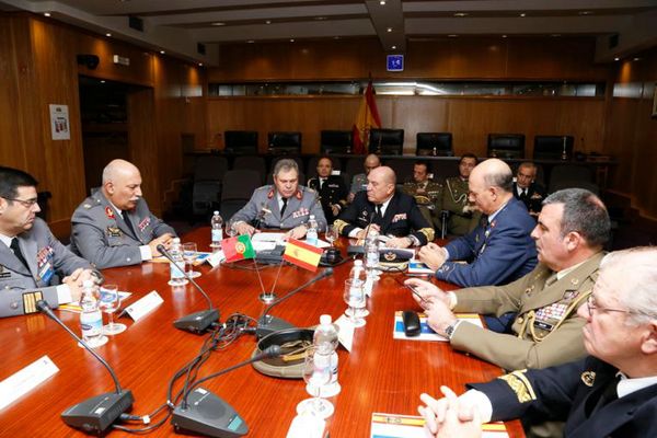La reunión se celebró en el CGE