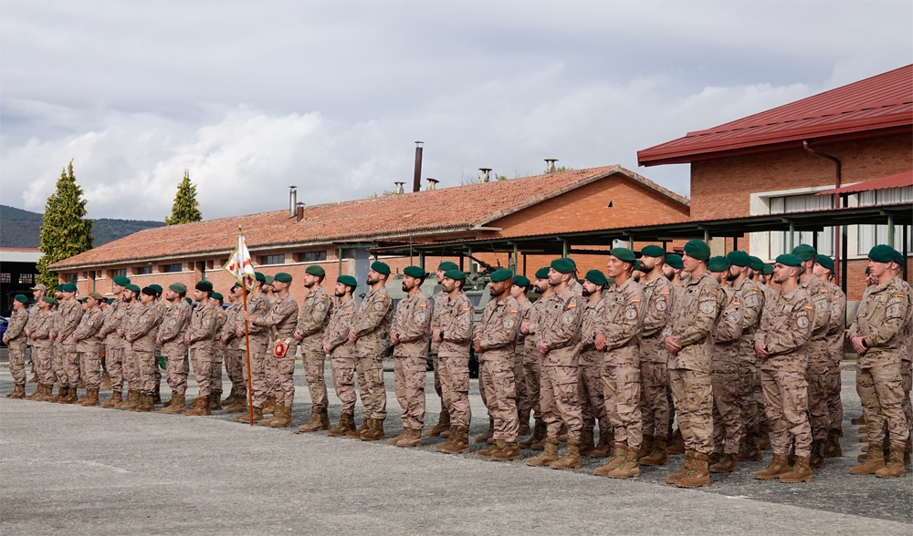 Formación durante el acto de despedida