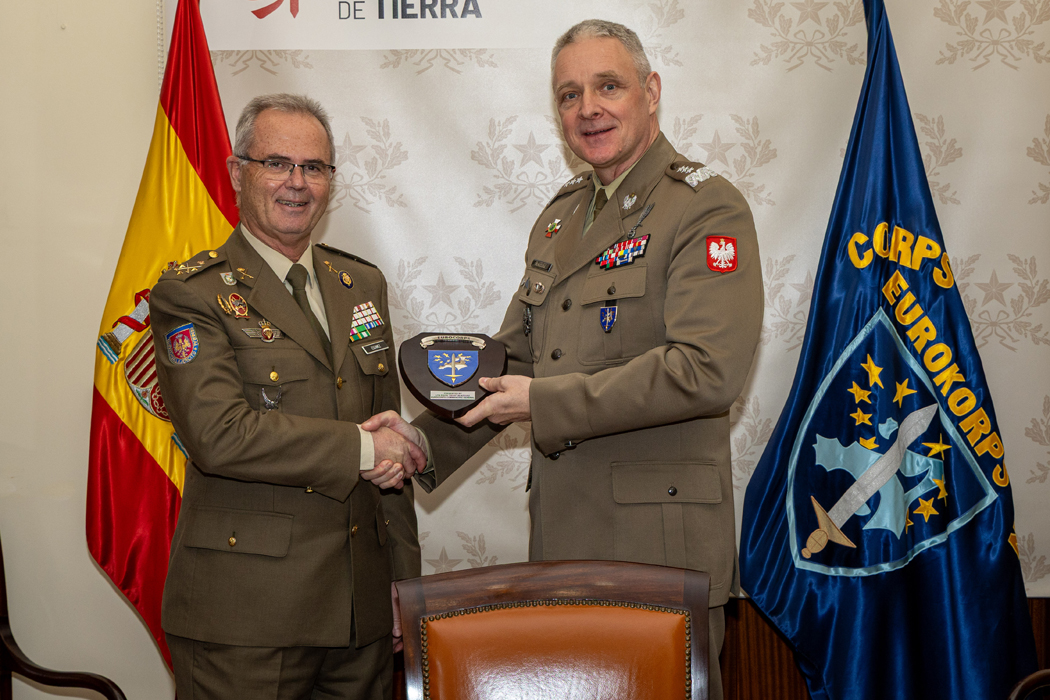 Encuentro del COMEC con el SEJEME 