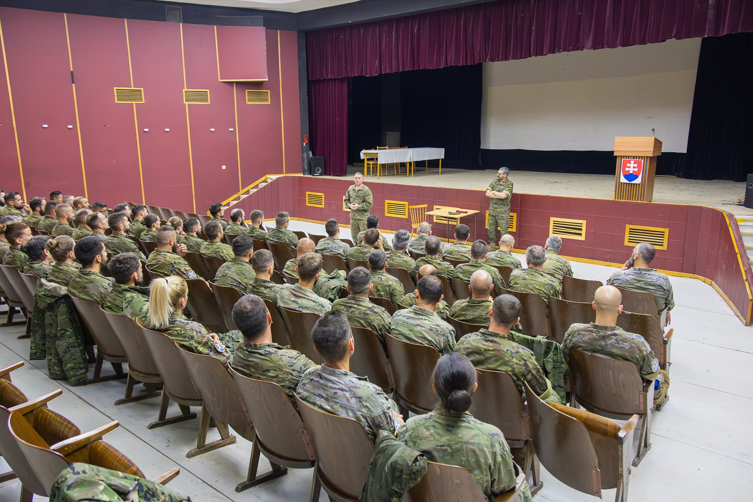Army Situation Center visits mission in Slovakia