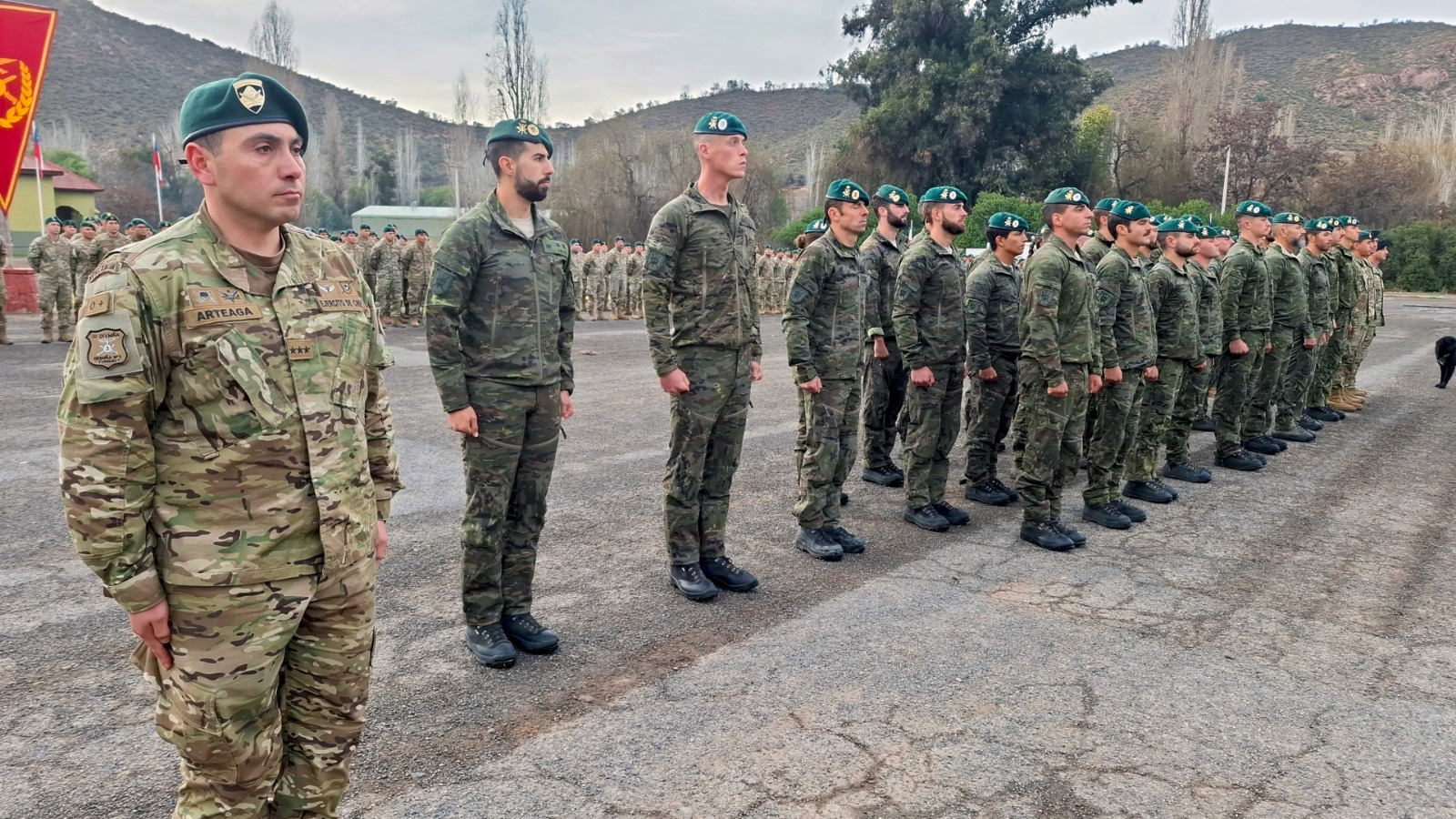 Efectivos del MTM con militares chileno