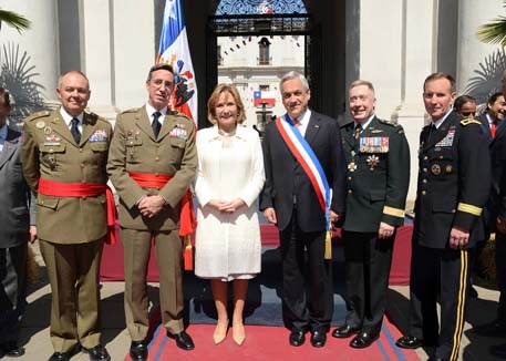 Visita institucional del JEME general de ejército Jaime Domínguez Buj a los Ejércitos de Brasil, Perú y Chile