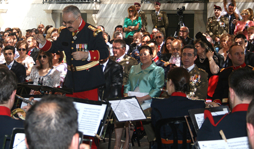 Jura de Bandera de personal civil en el Cuartel General del Ejército el 15 de junio de 2013