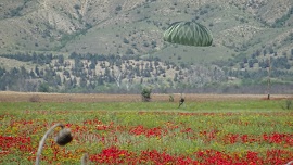 Salto paracaidista en Macedonia del Norte