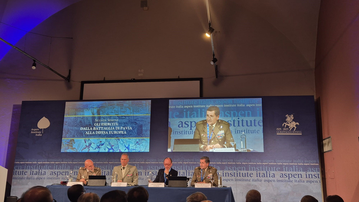 El JEME participa en Italia en una conferencia internacional sobre la defensa en Europa