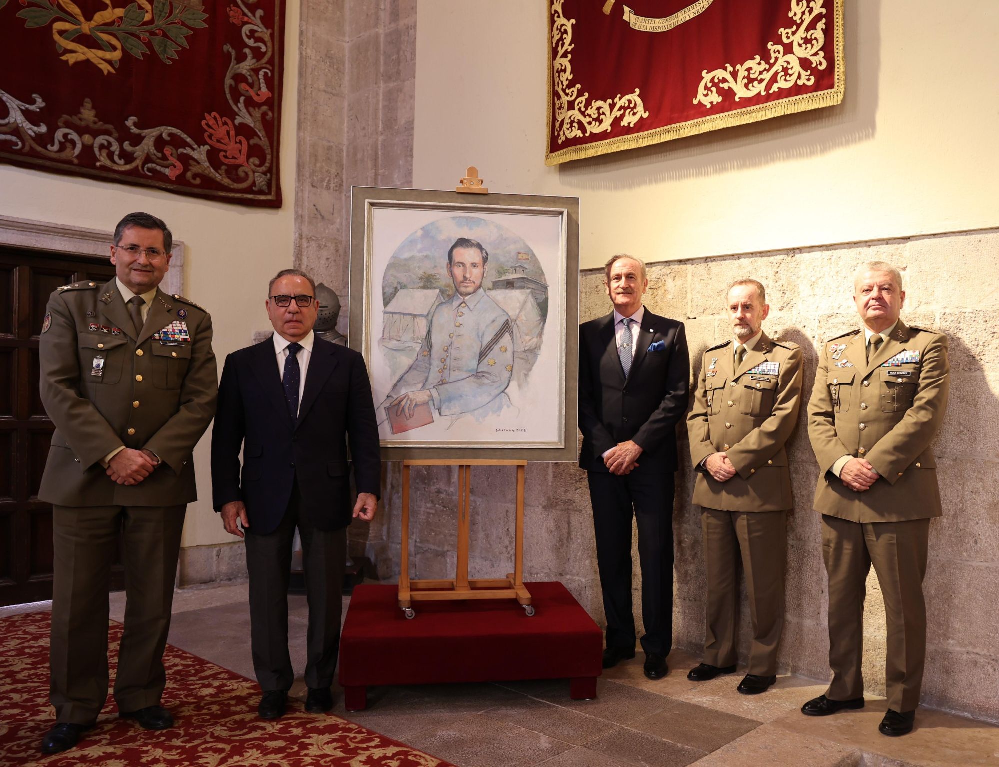 El JEME preside el acto de presentación del retrato 