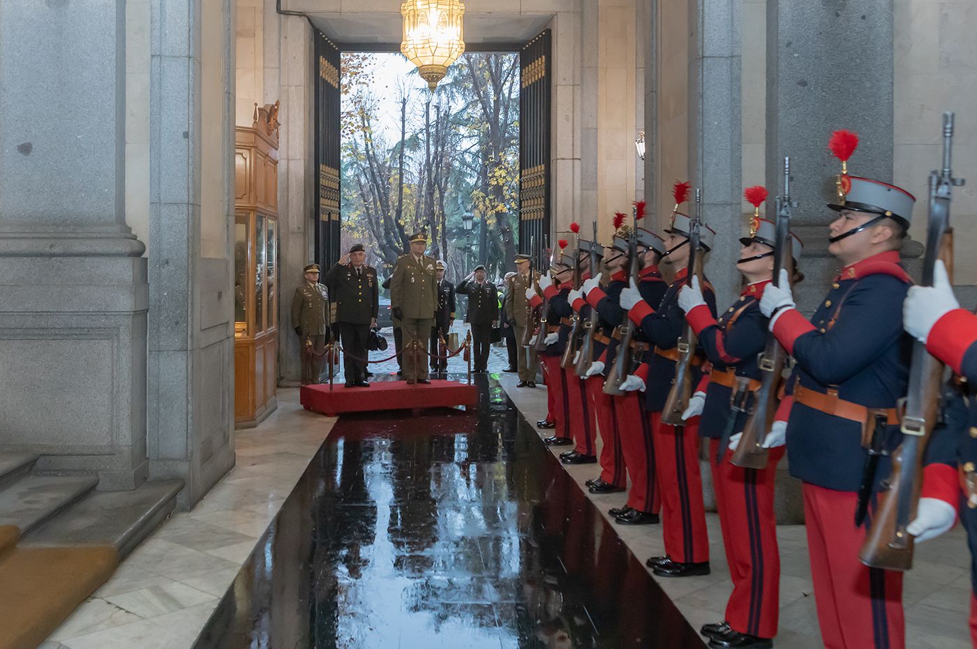 El JEME recibe en el Palacio de Buenavista, al JEME de Turquía general Musa Ayserev