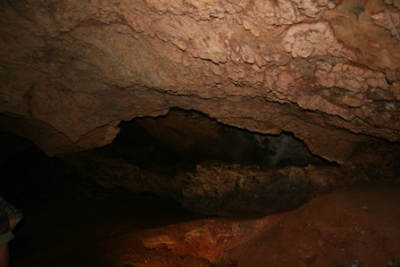 A SABER DE  LA CUEVA SANTA ANA
