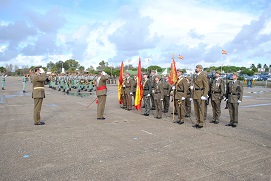 Saludando a la Bandera (Foto:CEFOT 2)